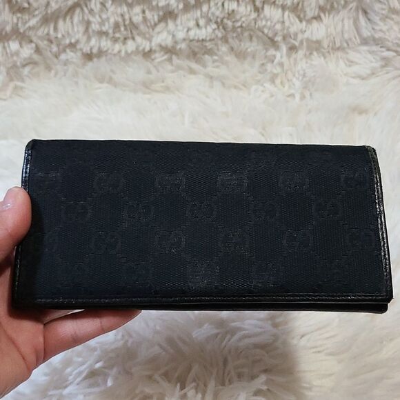 💯 Authentic Gucci Wallet 🍀 - Picture 1 of 12